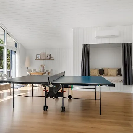 Gustina - 1-2km From The Sea By Interhome 펜션